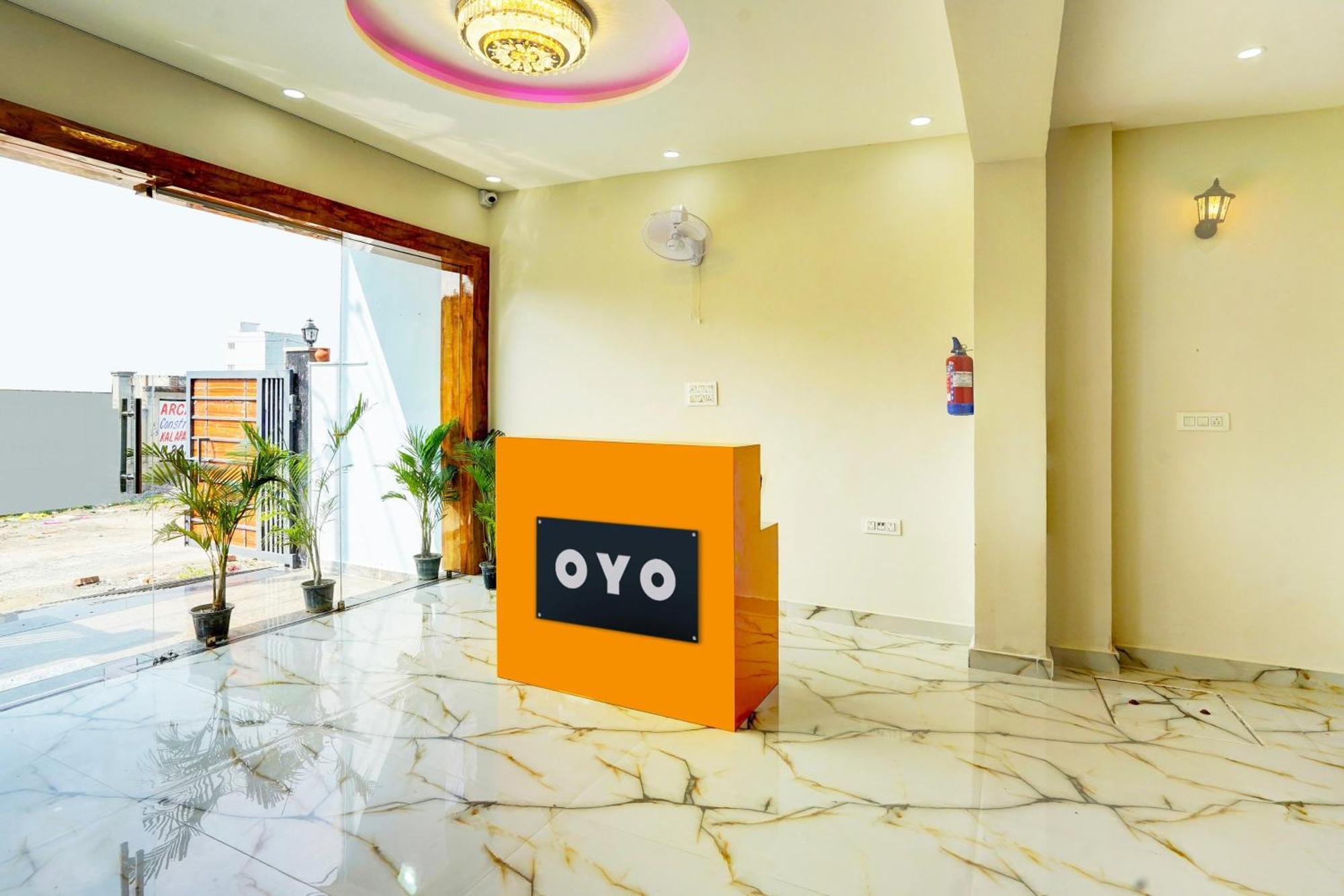 Super Hotel O The Viraaj Banquet & Hotel غازي أباد المظهر الخارجي الصورة